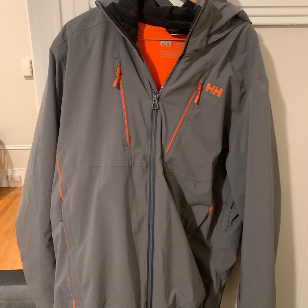 helly hansen h2 flow jacket mens (worn once)